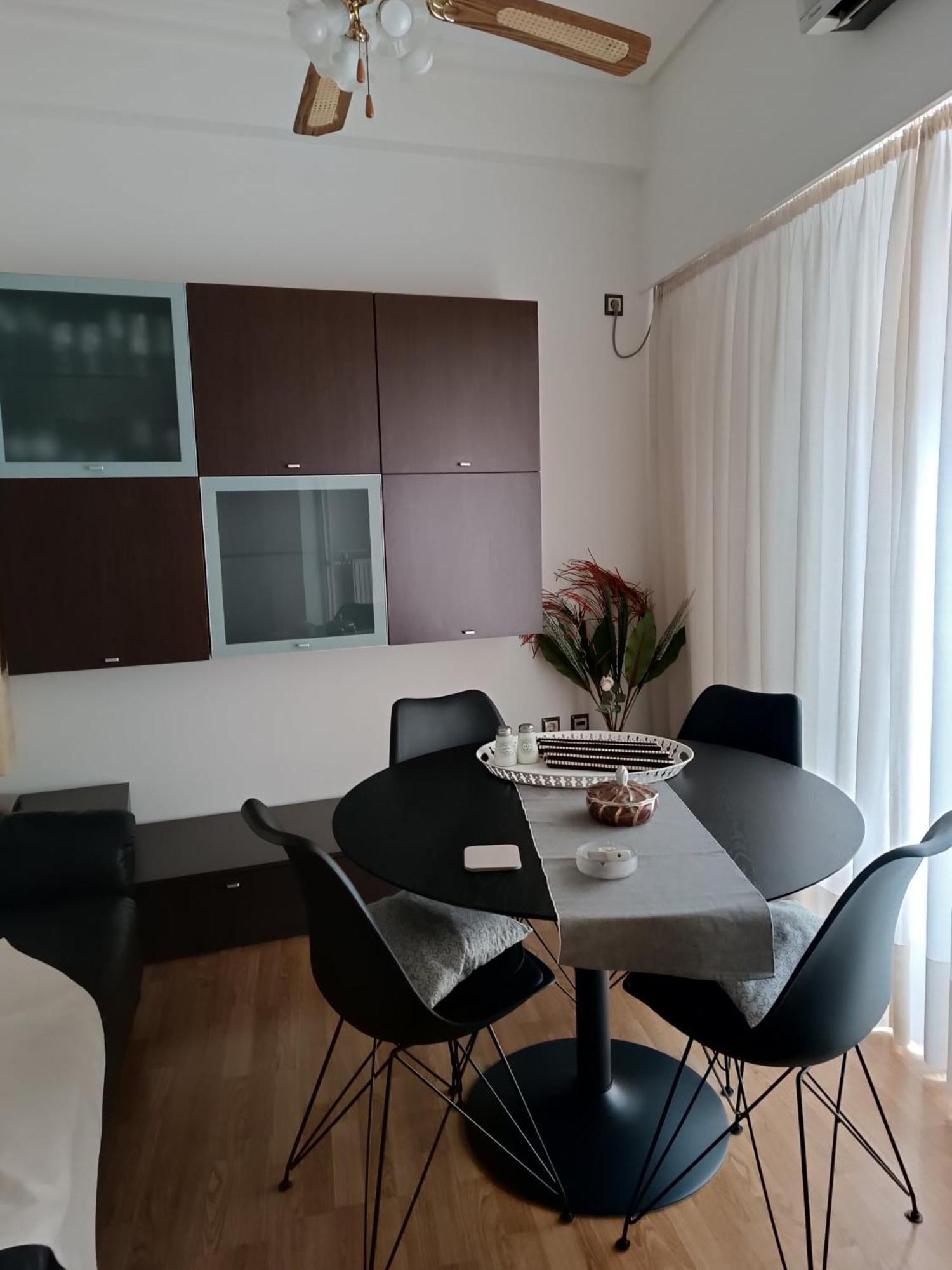 Cosy Apartment On Dragon Street Atenas Exterior foto